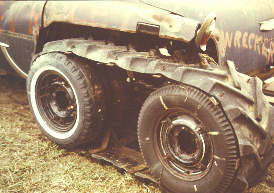 half_track3.gif (174669 bytes)